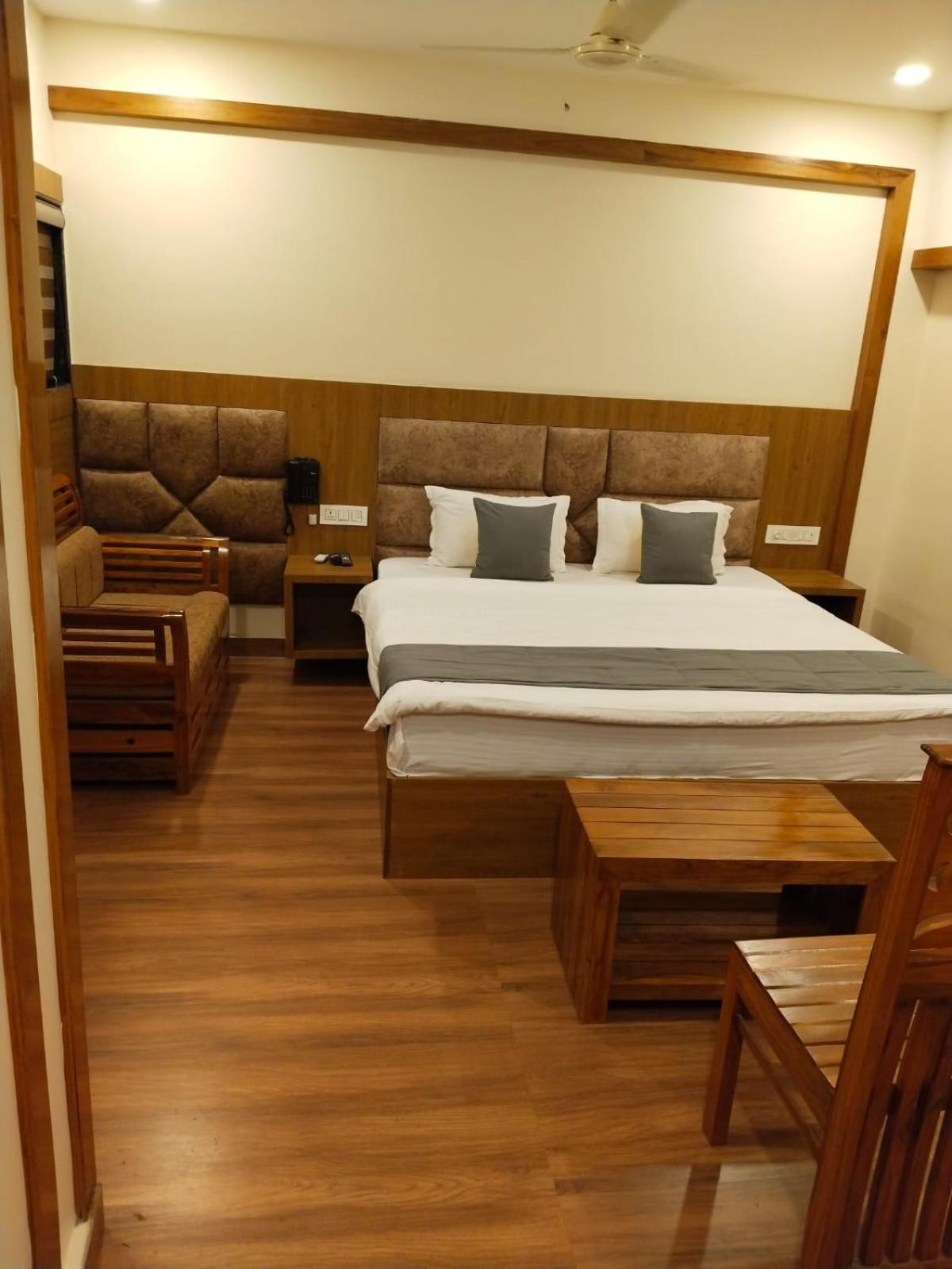 Hotel President Park Coimbatore Ngoại thất bức ảnh